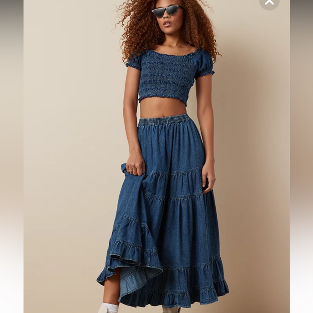 American Eagle | High-Waisted Chambray Maxi Skirt L